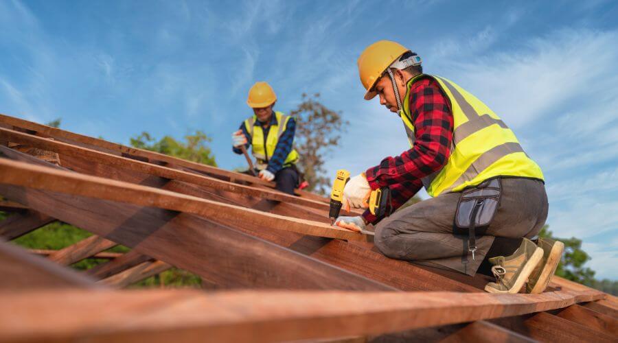 Professional Flat Roofing Installation services in Redmond, OR